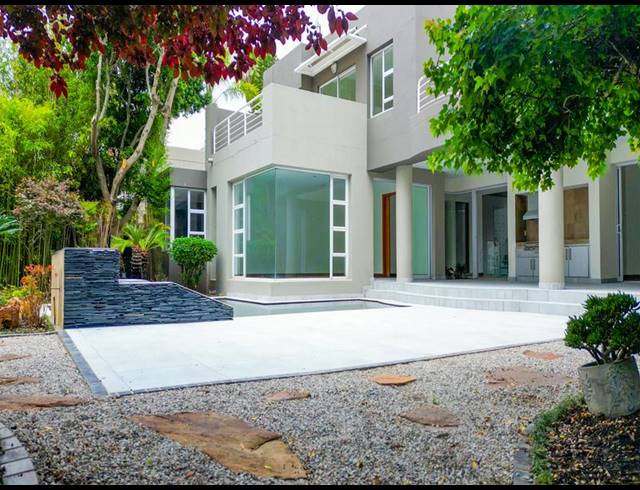 5 BEDROOM PROPERTY TO RENT IN SANDHURST